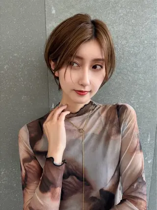 ショート 博多ベージュ 🐻松井傑のヘアスタイル