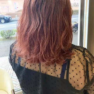 ミディアム カラー 滝本 里実のヘアスタイル