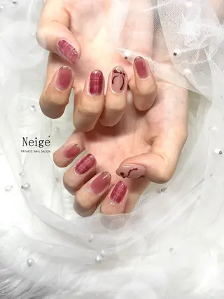 ネイル Neige‪𓂃ai ＊梅津 / 松尾のネイルデザイン