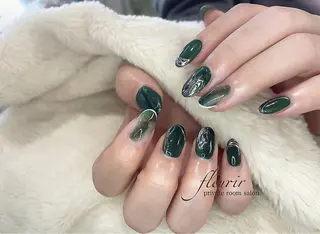 ネイル フルリール 【プライベートサロンのネイルデザイン