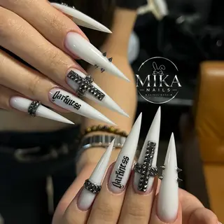 ネイル Mika Nails 心斎橋のネイルデザイン