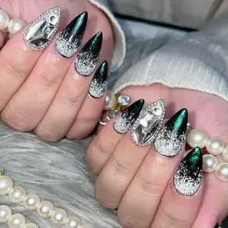 ネイル Feel ‪‪☺︎‬Yuriaのネイルデザイン