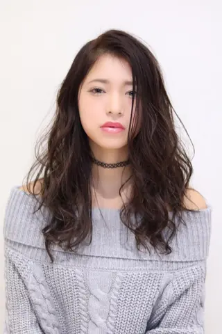 セミロング カラー パーマ 及川 翔のヘアスタイル