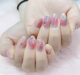 ネイル MoonNail ユリ🌸のネイルデザイン