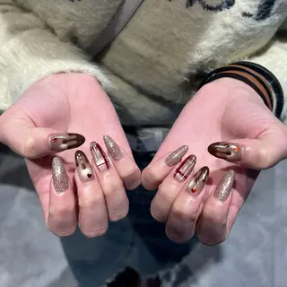 ネイル 高橋 麻里子のネイルデザイン