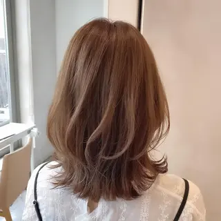 ミディアム カラー 顔まわりカット🌟 くびれヘア/寺門遥輝のヘアスタイル