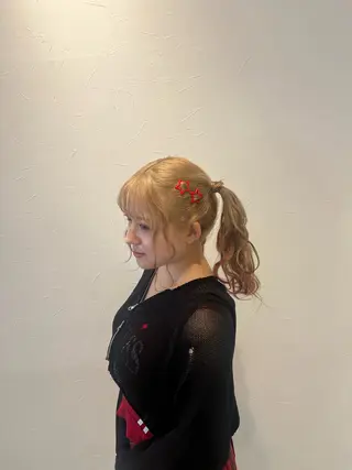 セミロング ヘアアレンジ ふわモテ/艶カラー yuki♡♡のヘアスタイル