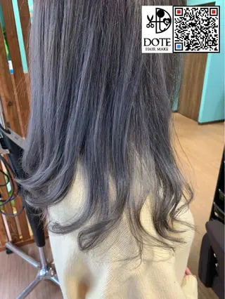 ロング カラー 薬師寺 優のヘアスタイル