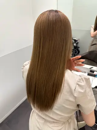 ロング カラー 美髪特化✨ 伊織✨縮毛矯正✨のヘアスタイル