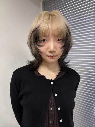 ミディアム カラー ヘアアレンジ 🌈【🎀ヘアデザイ ナー🎀】✨ノン✨のヘアスタイル