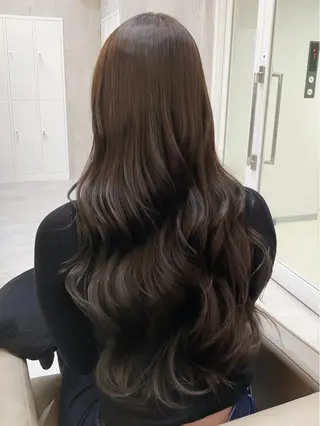 ロング カラー ヘアアレンジ 赤み消し🫧韓国ヘア 🫧藤岡誠也のヘアスタイル