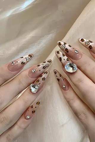 ネイル 山田 由奈のネイルデザイン