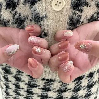 ネイル Elegancia. Hiromiのネイルデザイン