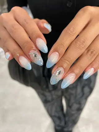 ネイル ユナ🌙 nailのネイルデザイン