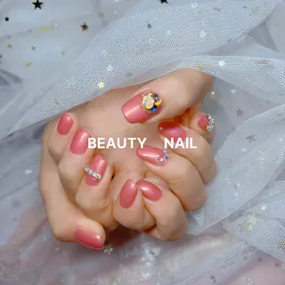 ネイル Moonstone Salonのネイルデザイン