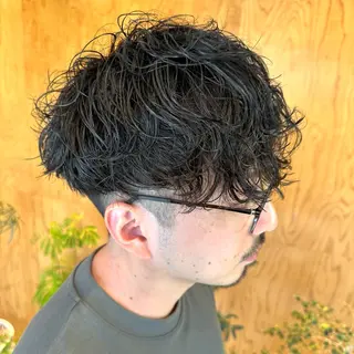 ミディアム パーマ メンズ 🔥メンズ特化/ パーマ＆カット🌀のヘアスタイル