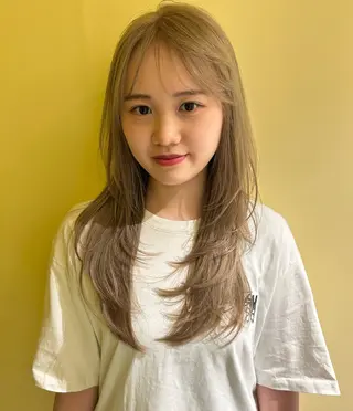 ロング 透明感カラー/レイヤ ー🌙Honokaのヘアスタイル