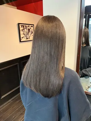 ロング スズキ リコのヘアスタイル
