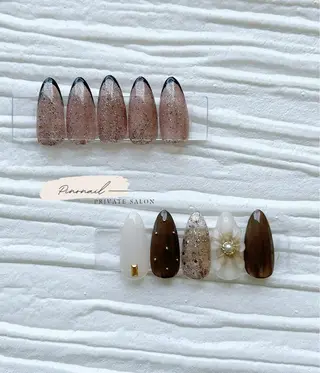 ネイル Pino Nailのネイルデザイン