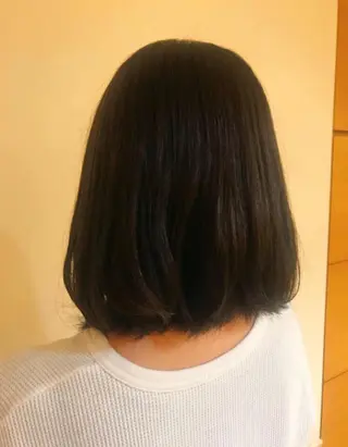 ミディアム カラー 松島 涼花のヘアスタイル