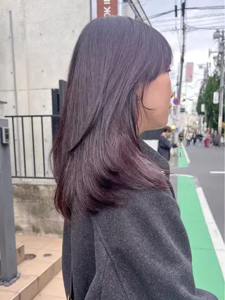 セミロング カラー 顔周りレイヤー🌈 透明感カラ⭐️RENのヘアスタイル