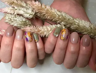 ネイル シンプルネイル EMIKOのネイルデザイン