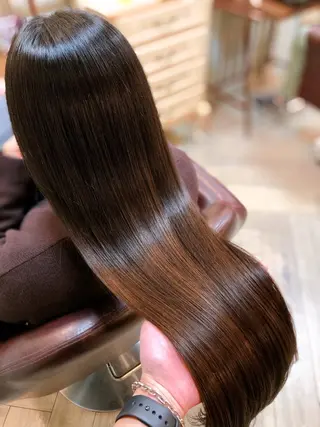 ロング キタガワ コウヘイのヘアスタイル