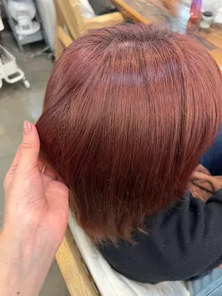 セミロング カラー ヘアアレンジ hazuki🐈⬛ 透明感カラーのヘアスタイル