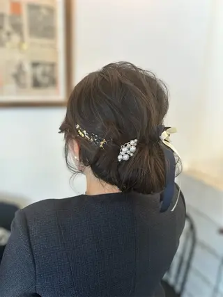 ロング ヘアアレンジ 岩村 夏姫のヘアスタイル