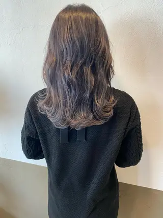 ミディアム カラー 坂井田 浩樹のヘアスタイル