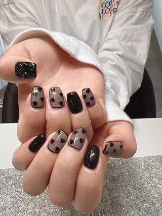 ネイル ガレンドウ 白澤 愛子のネイルデザイン