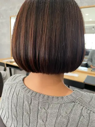 ミディアム 月200名以上担当 六甲徒歩30秒のヘアスタイル