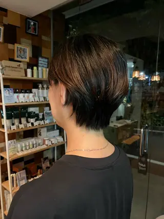 ショート 波多野 芽衣のヘアスタイル