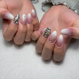 ネイル Aki 💖ゆちたの部屋のネイルデザイン