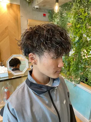 メンズ 縮毛矯正 髪質改善 韓国風レイヤー 吉田のヘアスタイル