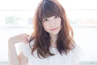 セミロング カラー 小野 和摩のヘアスタイル