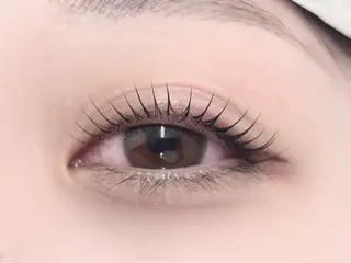 マツエク・マツパ 【EYELA】 Ami‎ ☺︎︎︎︎のマツエク・マツパデザイン