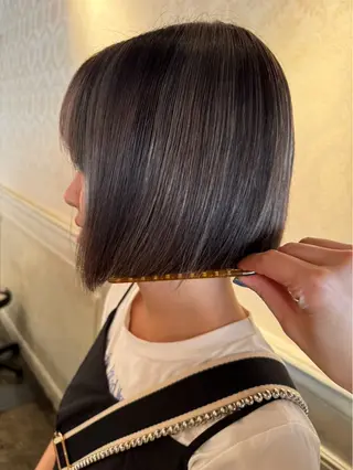 ショート カラー 髪質改善カラー ベージュ🤎YUMEのヘアスタイル