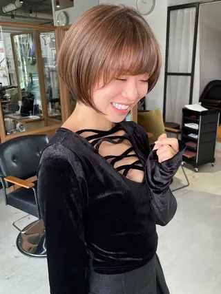 ショート カラー FERIA池田 田岡啓佑のヘアスタイル