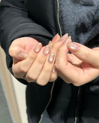 ネイル LÓE mahoのネイルデザイン