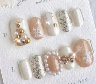 ネイル 山田 由奈のネイルデザイン