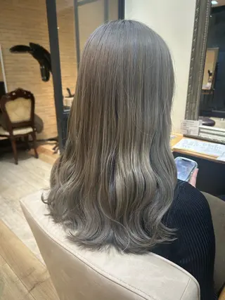 ロング 松尾 遥花のヘアスタイル