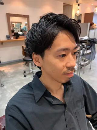 ショート メンズ 透明感・艶感 小坂隼斗のヘアスタイル