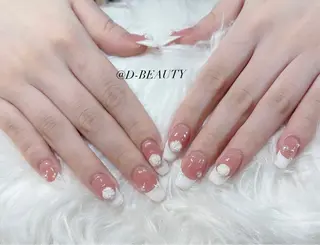 ネイル D-BEAUTY Nailsalonのネイルデザイン
