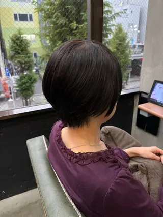 ショート 顔周りレイヤーカット /Yumiのヘアスタイル