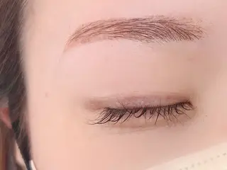アイブロウ Chipi Eyelashの眉毛・アイブロウイメージ