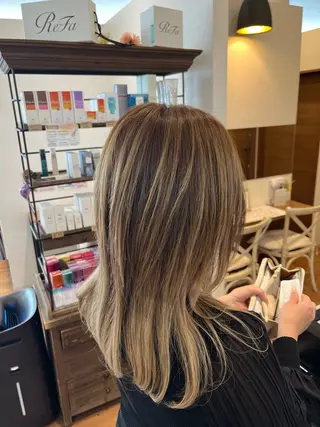 セミロング カラーモデル 募集🤍🌷yuraのヘアスタイル