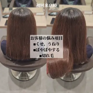 ミディアム パーマ 縮毛矯正をしている人 のためのカラーのヘアスタイル