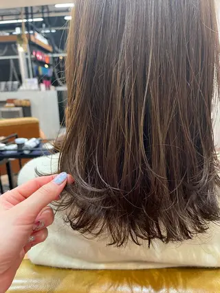 ミディアム カラー ✨艶髪✨ 奈須晴香のヘアスタイル