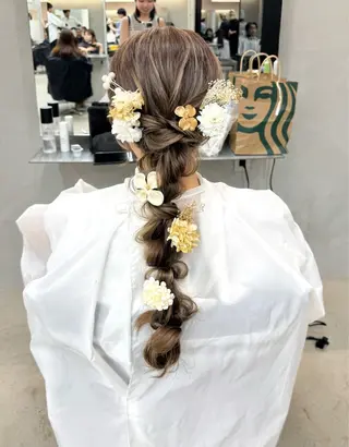 ロング ヘアアレンジ 染谷 遥花のヘアスタイル